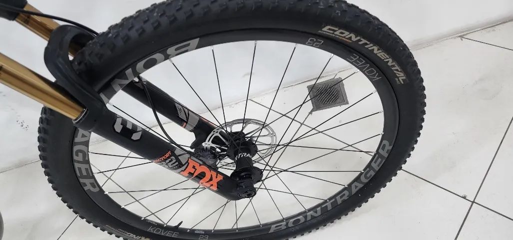 Bike Trek Supercaiber 2024 com nota fiscal e impecável - Foto 3