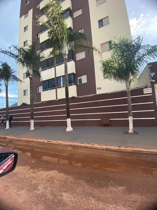 Excelente apartamento condomínio Parque das Águas