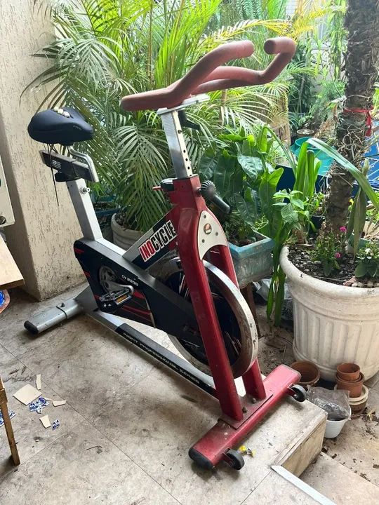 Bicicleta Ergométrica INOCYCLE profissional pra spinning - Foto 2