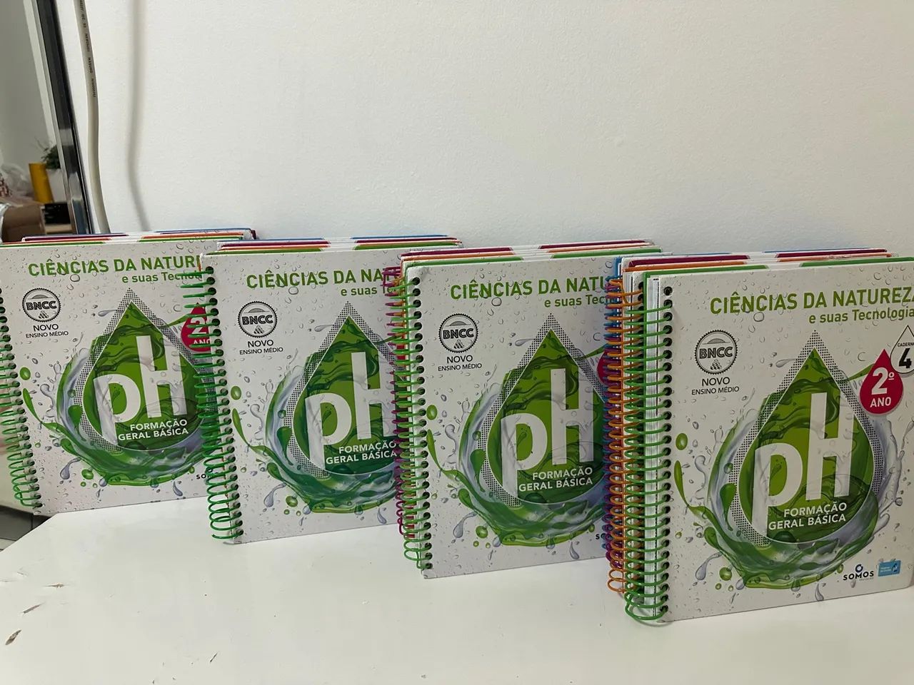 Livros do 2º ano do Ensino Médio - Sistema de Ensino PH