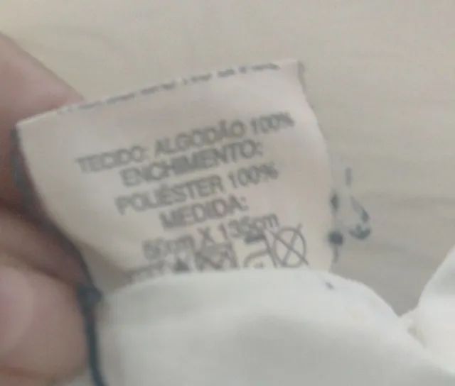 Um Travesseiro de corpo e 4 capas - Foto 4