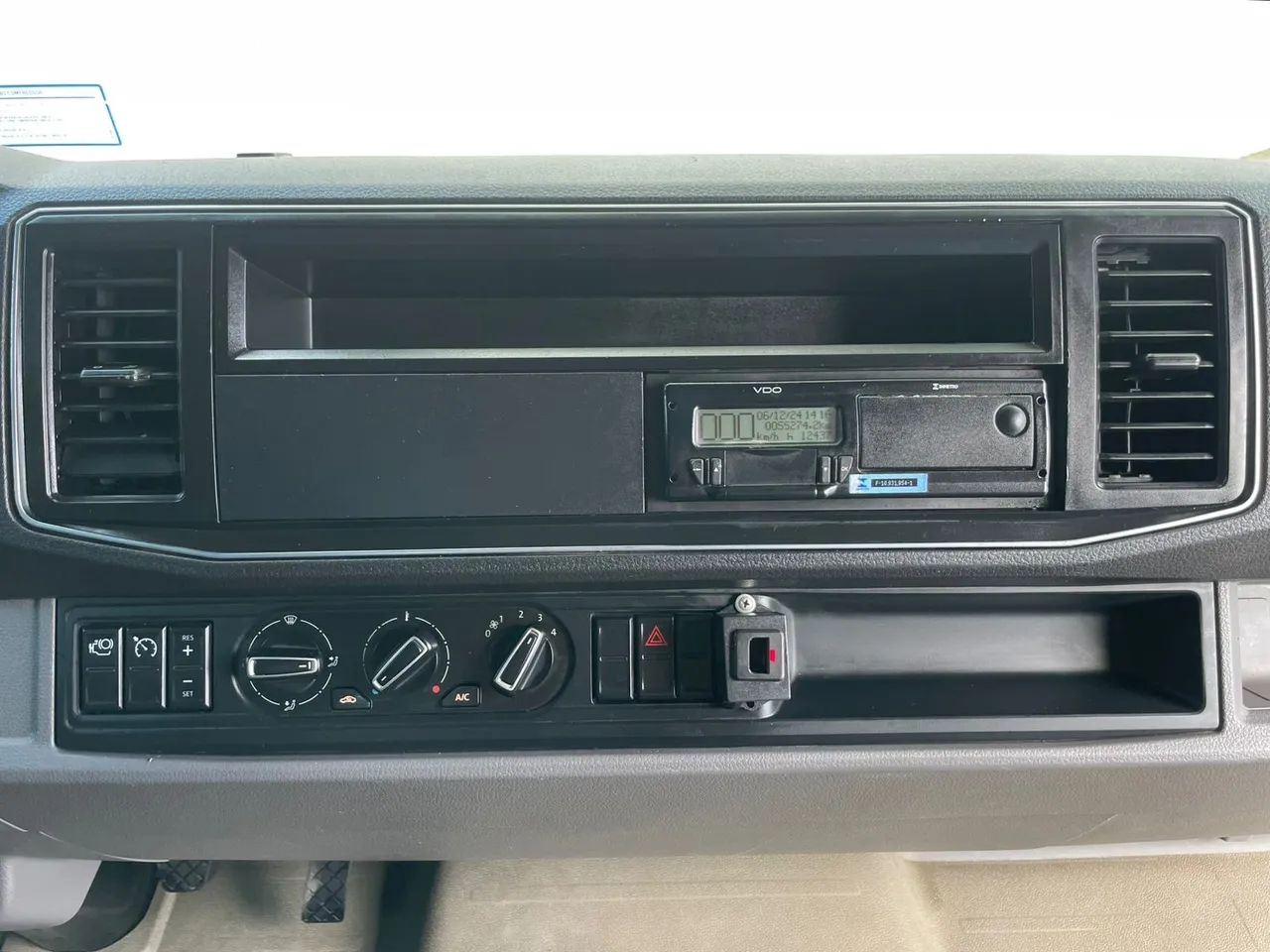 VOLKSWAGEN 9-170 Delivery 2p (diesel)(E5) - Foto 7