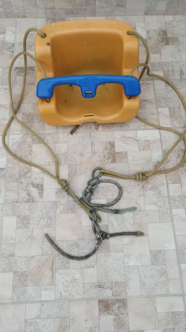 BALANÇO INFANTIL DE PLASTICO  - Foto 2