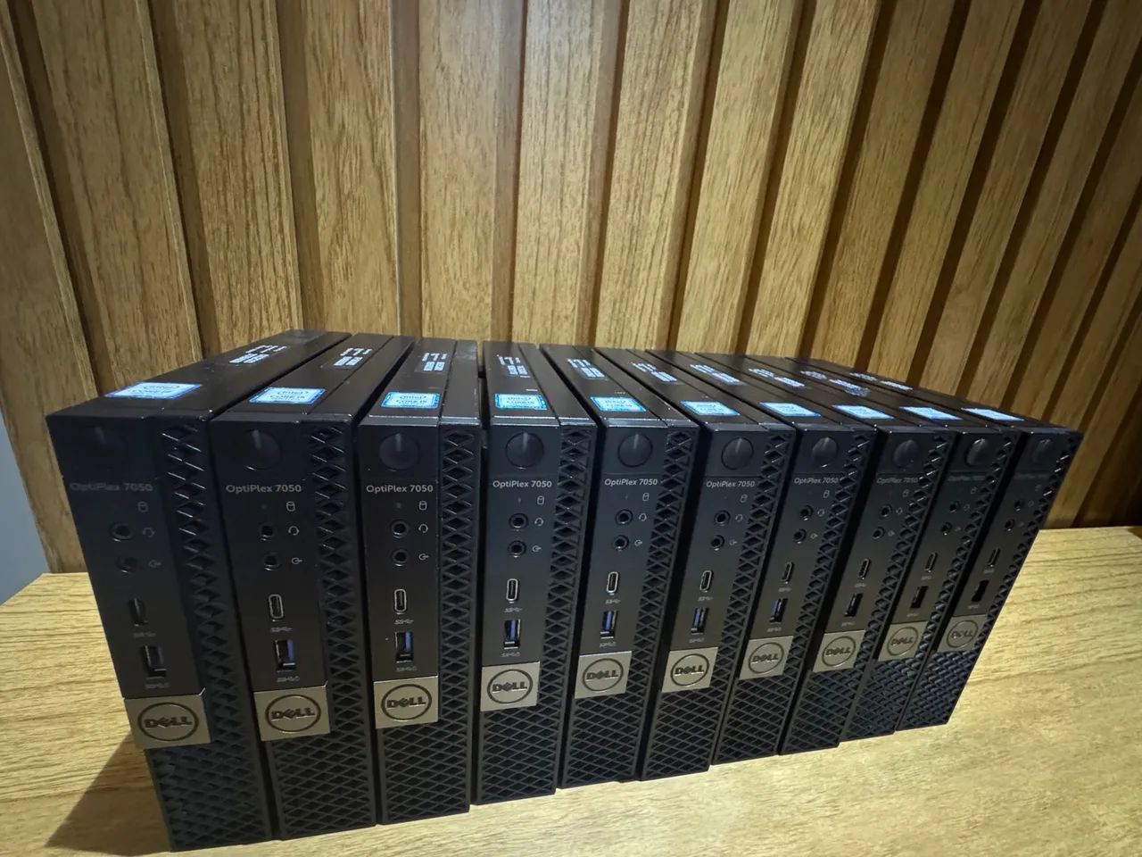 Lote Dell OptiPlex 7050 - Mini PC - 10 unidades