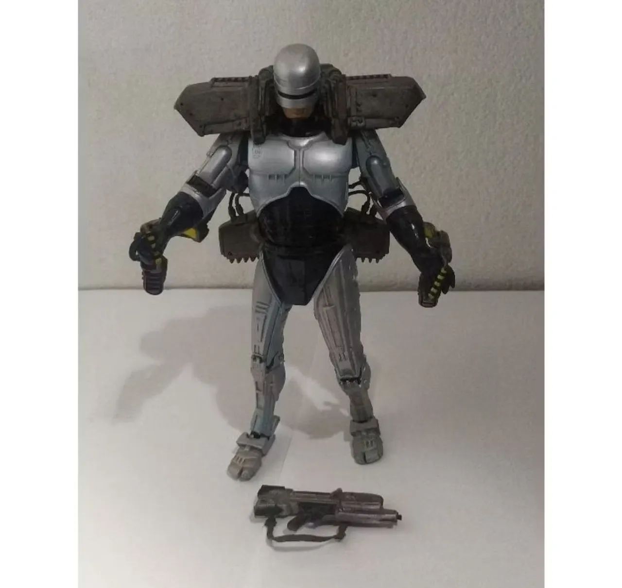 Robocop Neca com Sky Jet ler descrição do anúncio - Foto 4