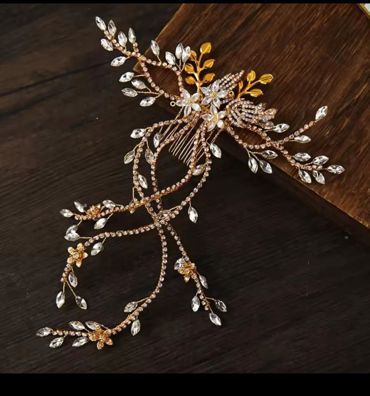 Presilha de Cabelo Sofisticada para Noivas, Madrinhas e Festas (Melhor Oferta)  - Foto 3
