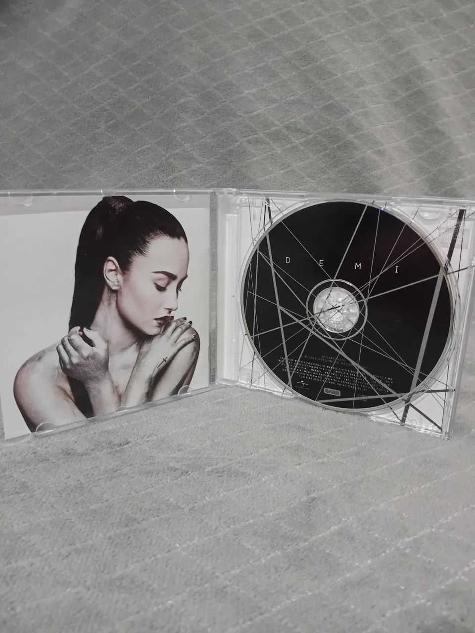 CD Demi Lovato - DEMI - Foto 3