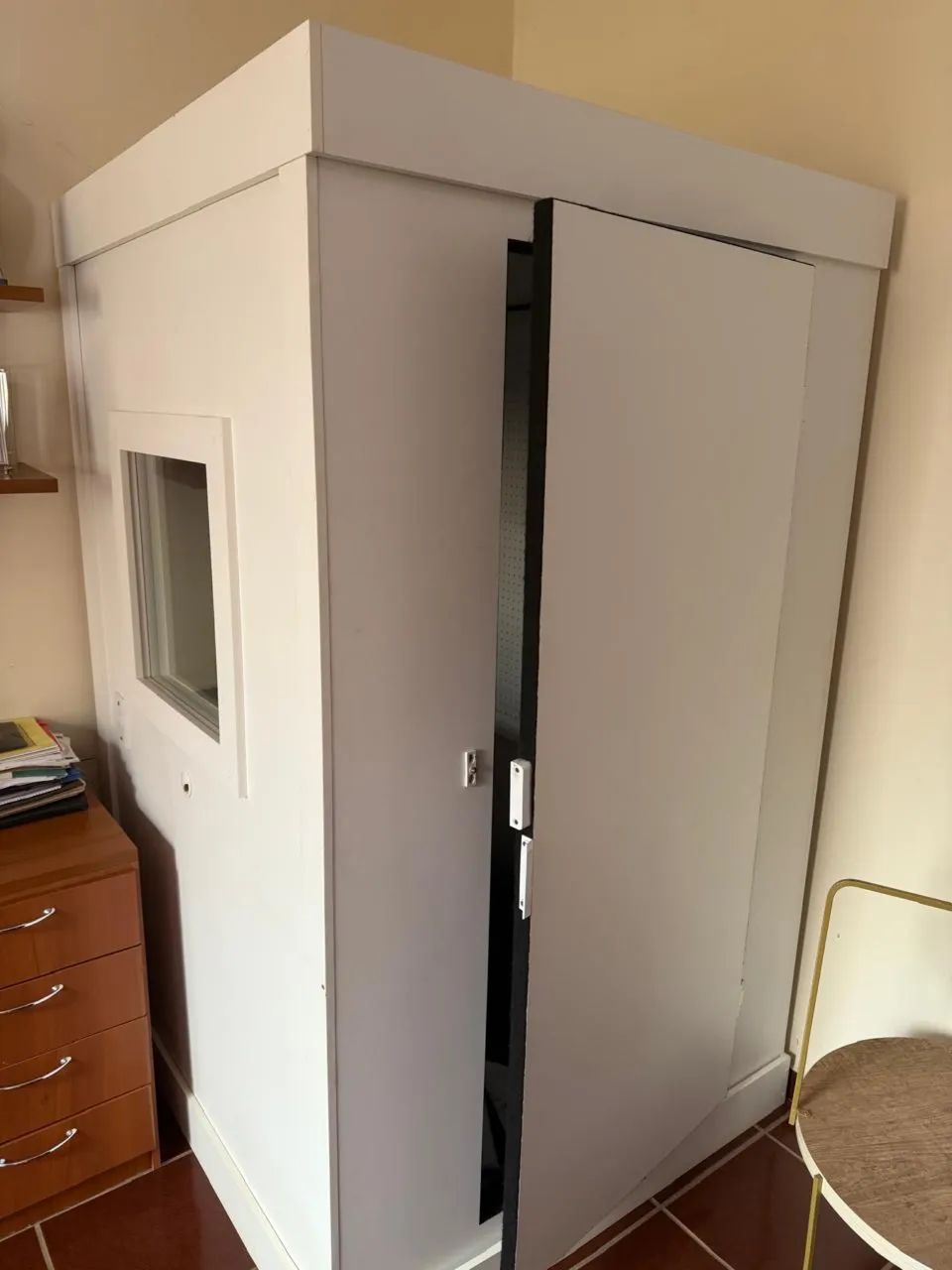 Cabine acústica com lã de rocha medidas 1,2x1,2x2,0