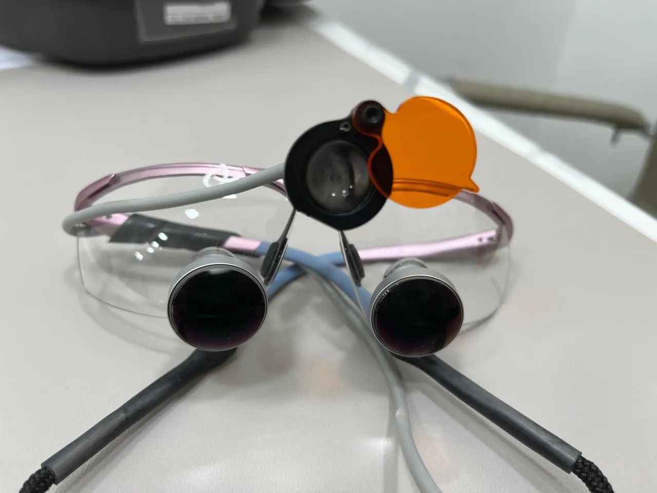 Lupa e fotóforo ultralight seminovo - Foto 5