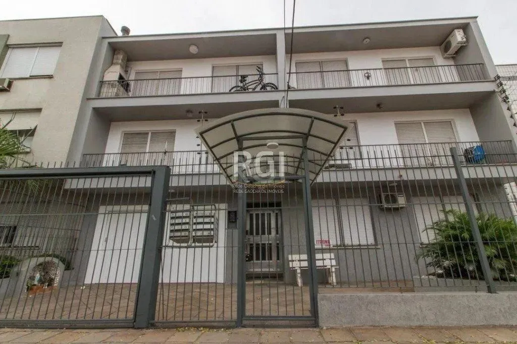 Apartamento para venda com 80m² e 2 dormitórios no bairro Navegantes Porto Alegre