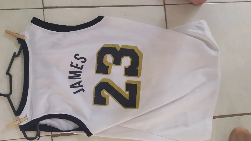Blusas de basquete
