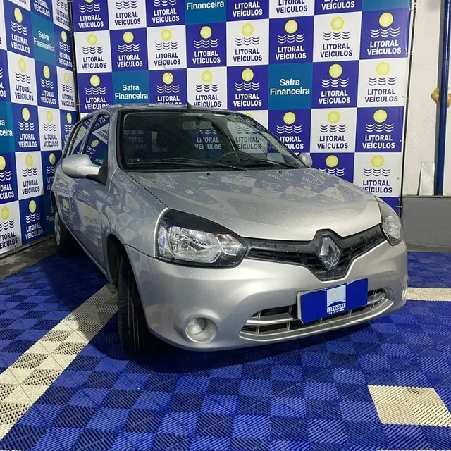 Renault - Clio Expression 1.0 flex 2016