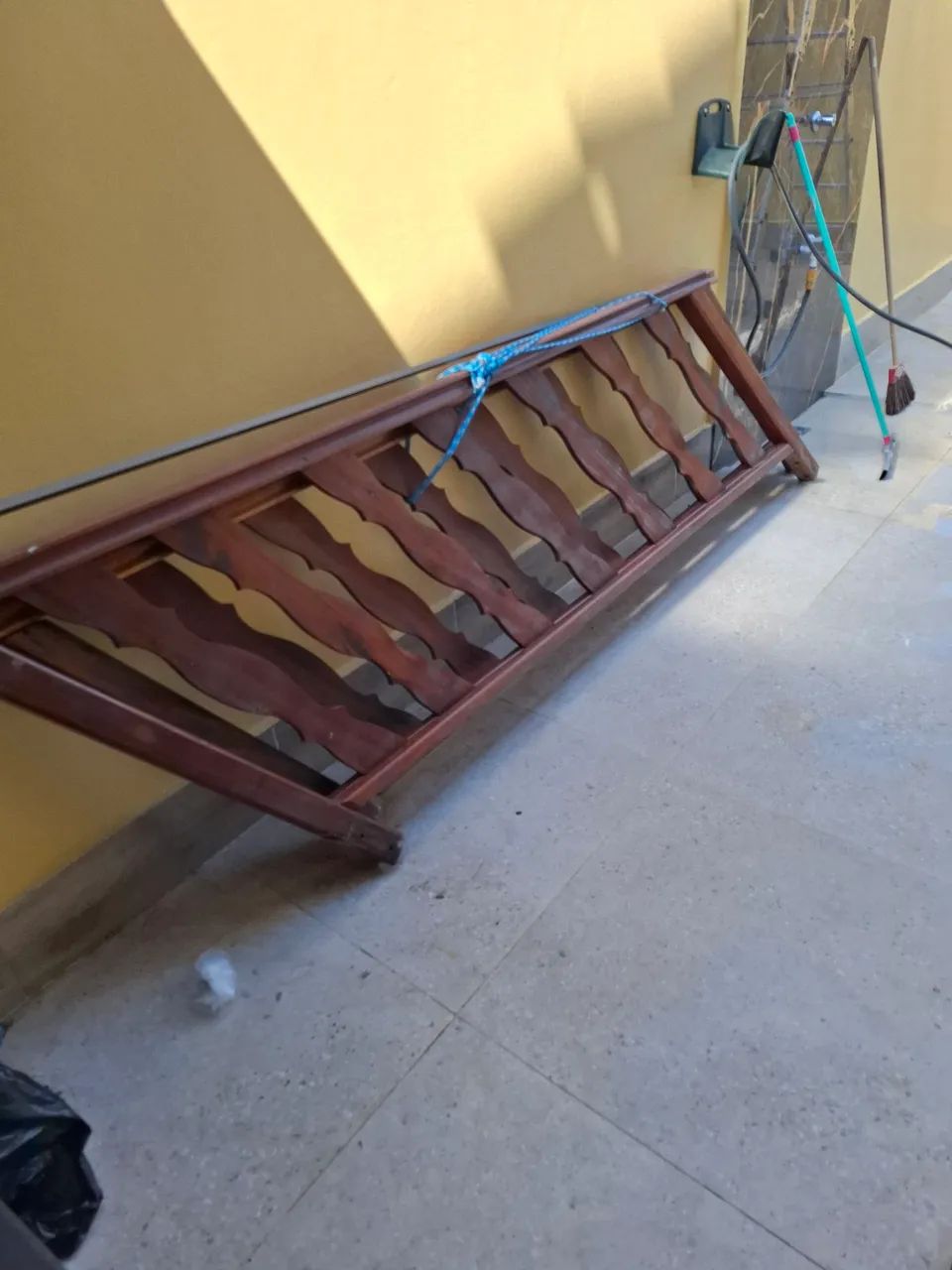 Corrimão Madeira Maciça  - Foto 2