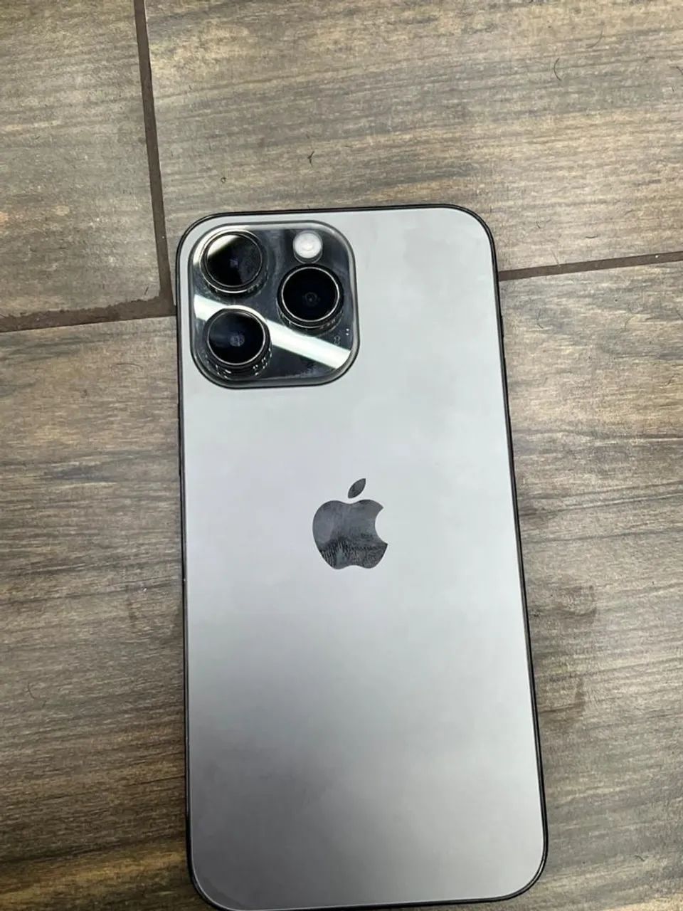 Vendo ou troco iPhone 14 pro Max 