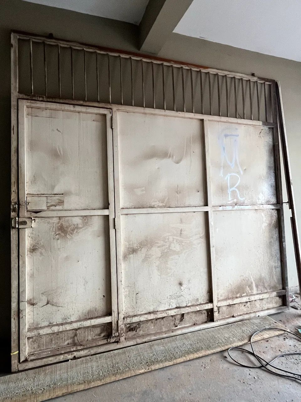 PORTÃO USADO - Foto 2