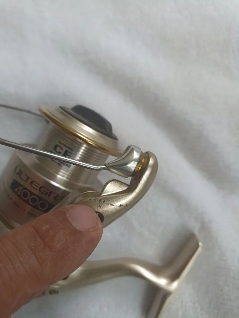 Molinete Shimano Ultegra 4000 Japão Novo na caixa- Pesca Esportiva - Foto 6