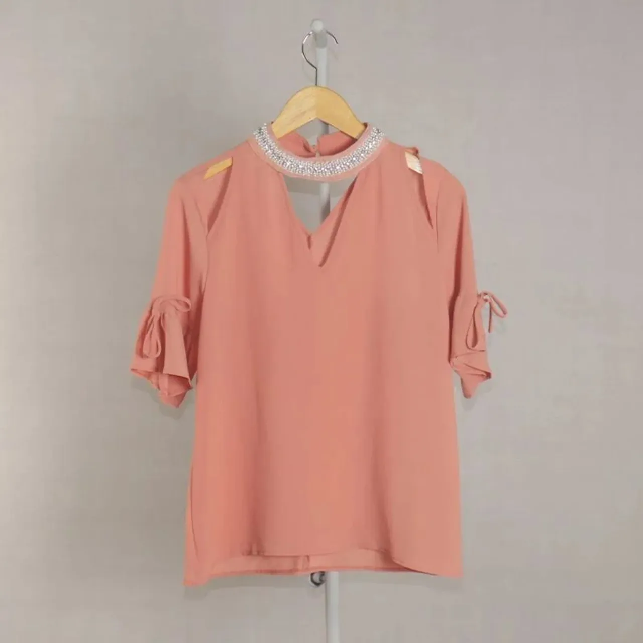 Blusa apenas 10$