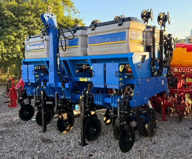 Plantadeira New Holland PL 4009R