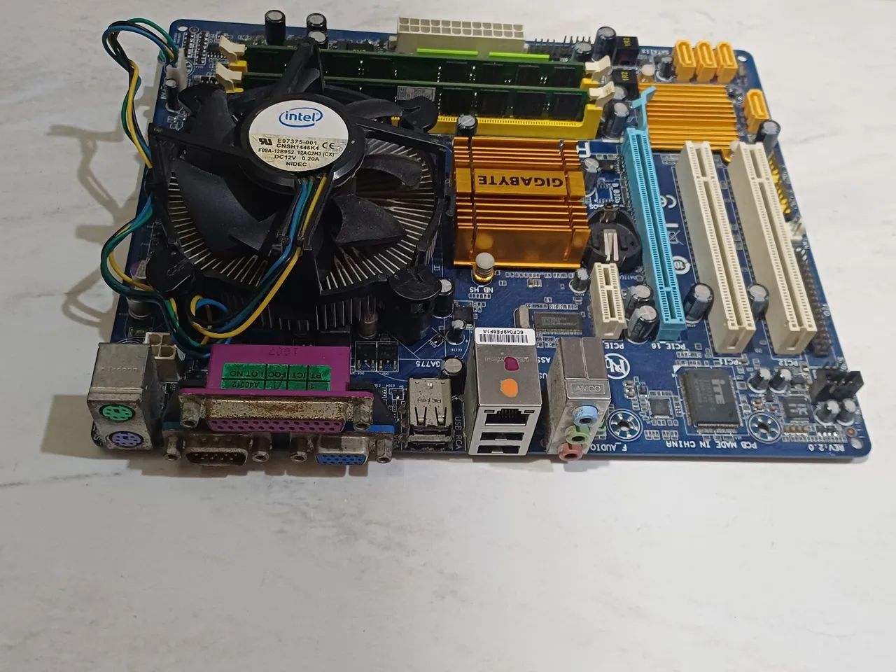 Kit placa mae ddr2,completo vai com 4gb de memoria - Foto 2