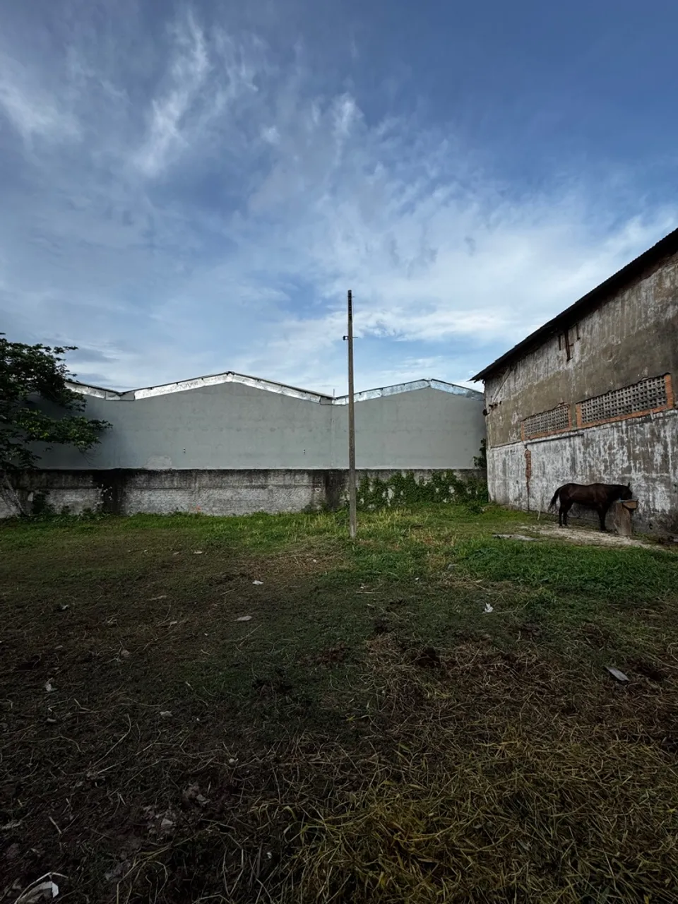 Terreno em excelente localização para galpao comecial ou uso industrial.