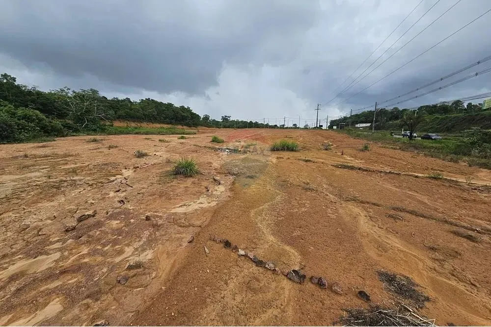 Terreno de 30.000 m² no km 7 da AM-070 Manoel Urbano