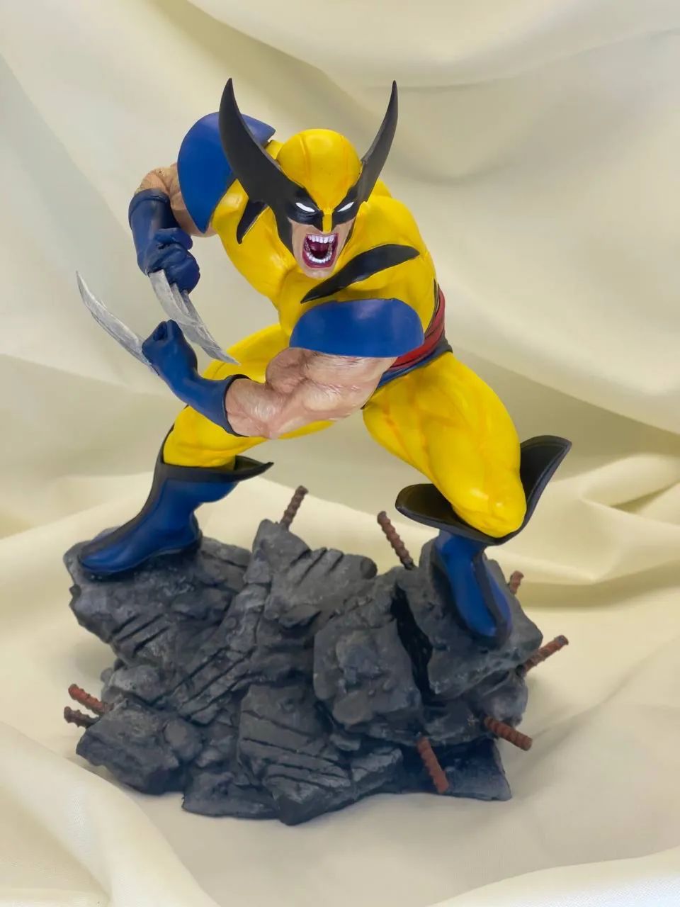 Estátua Wolverine (Clássico) - Marvel X-Men - Foto 5