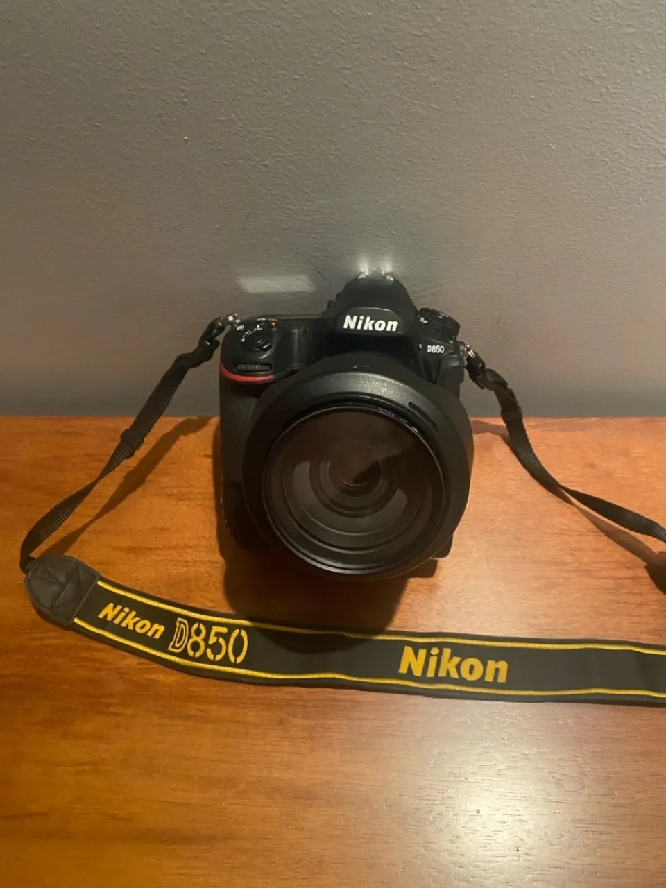 Nikon D850 e acessórios