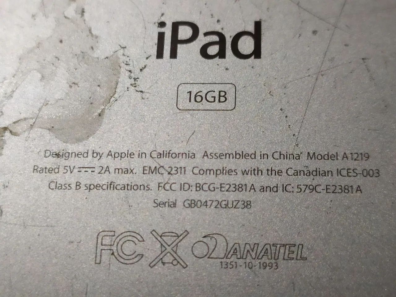 iPad Apple 16GB - Modelo A1219 com defeito 