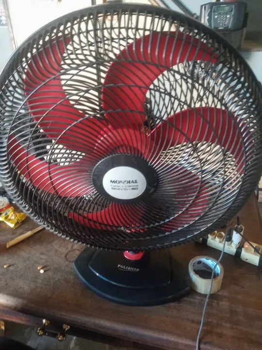 Ventilador de Mesa Mondial 30cm - Usado