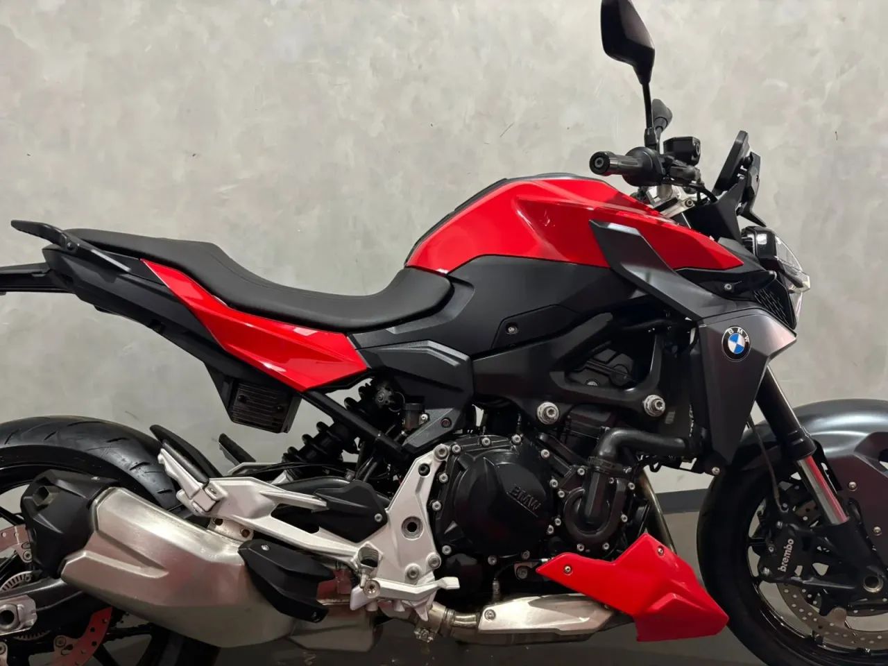 BMW F 900 R SPORT VERMELHO 2024 - Foto 7