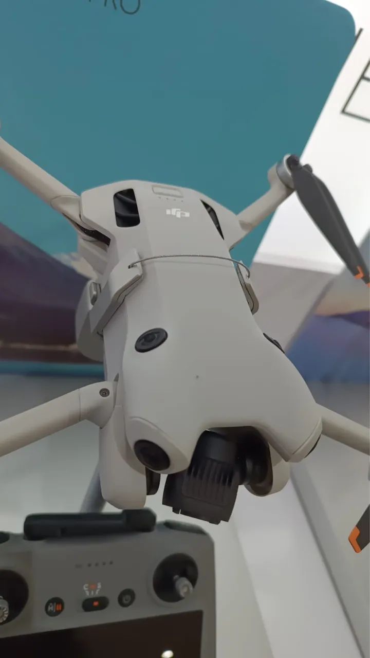 Dji Mini 4 Pro Combo Plus -com Tela -camera 4k - Foto 3