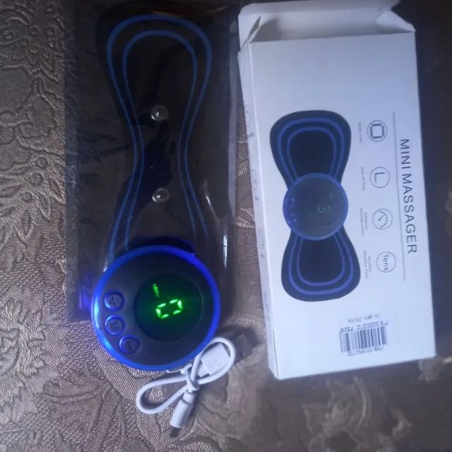 Mini massageador elétrico portátil para relaxar e aliviar dores musculares 