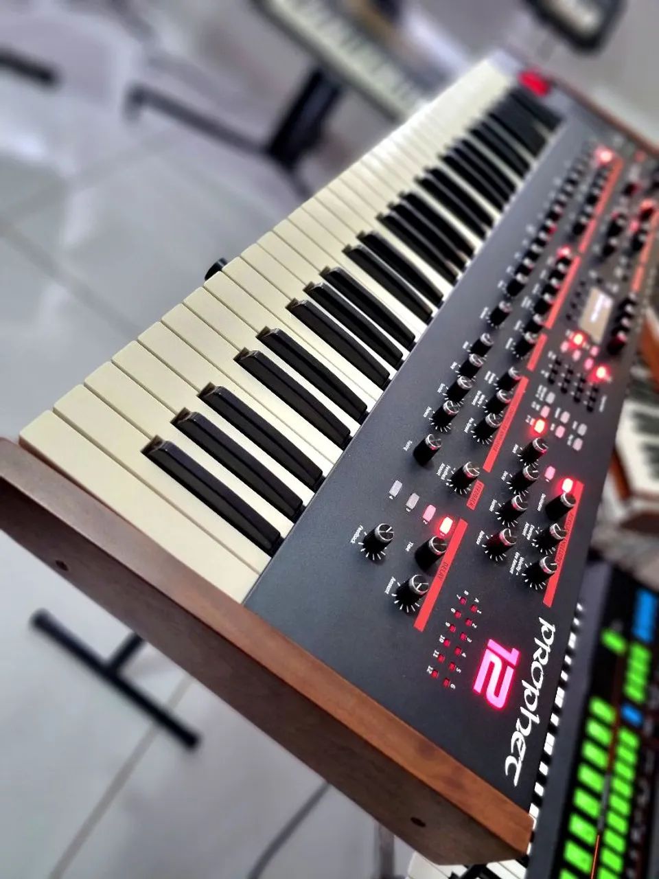 Prophet 12 Dave Smith - Instrumentos musicais - Jardim Leonor