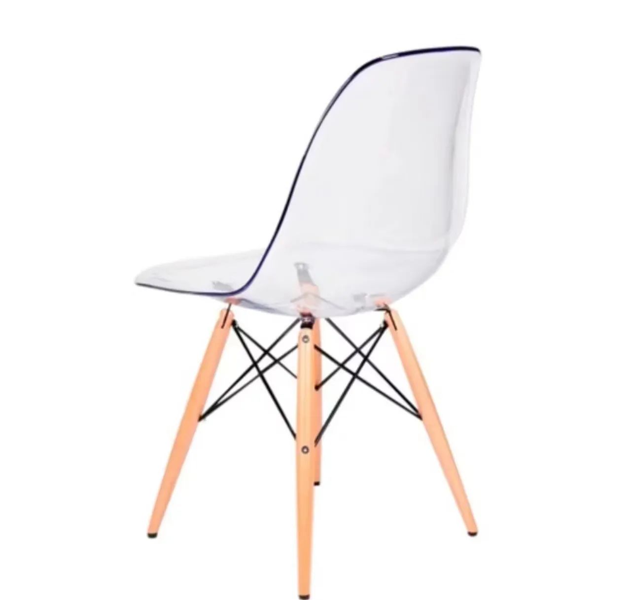 5 Cadeira transparente com base em madeira - Foto 2
