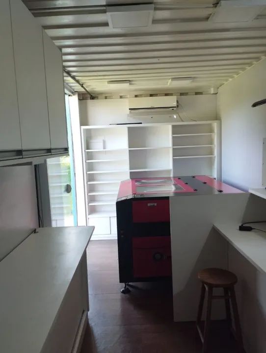 CONTAINER 20 PÉS - PRONTO PARA LOJA OU ESCRITÓRIO - TODO MOBILIADO E CLIMATIZADO!! - Foto 5
