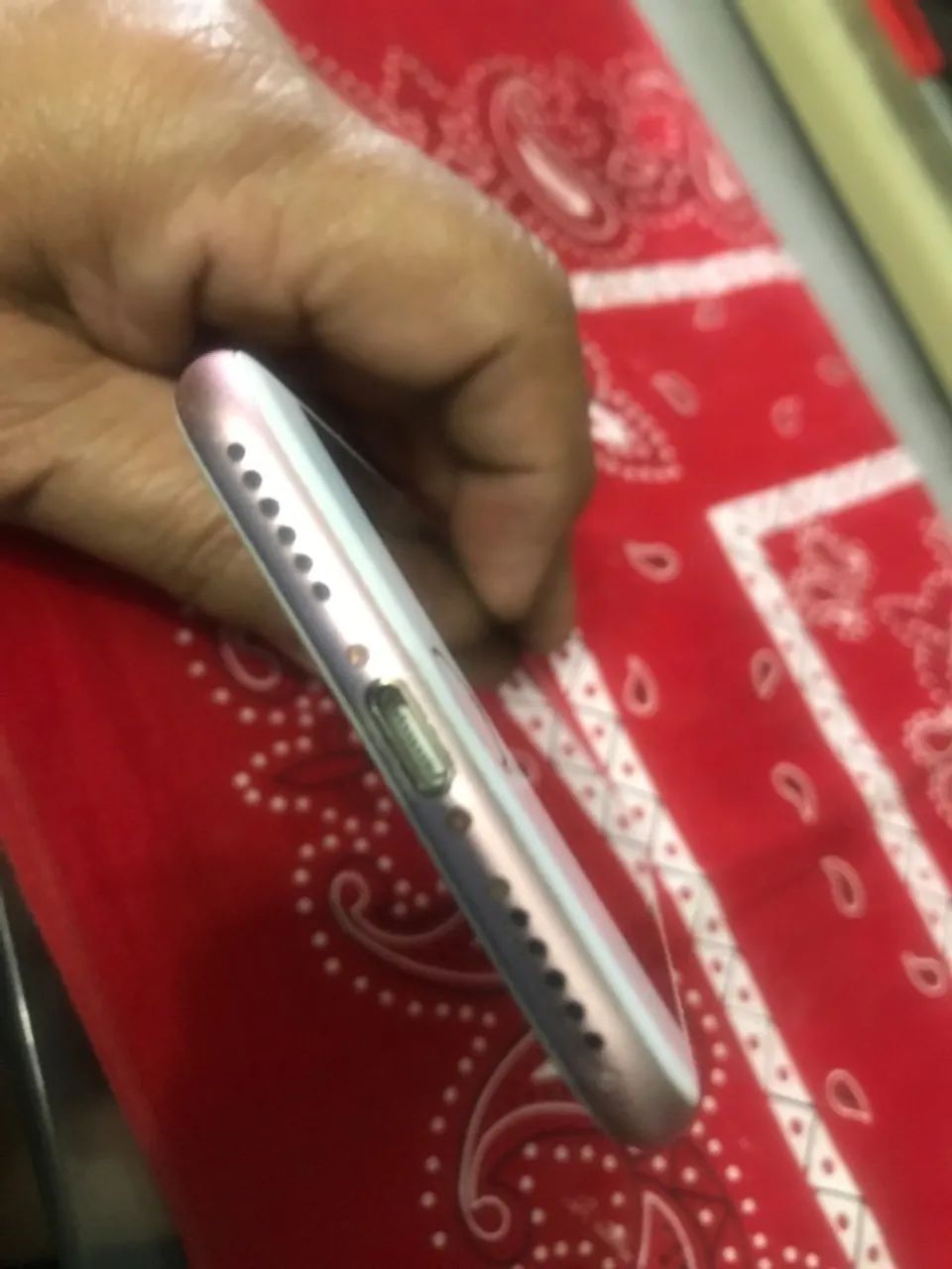 iPhone 7 32GB funcionando com carregador; tudo ok  - Foto 3