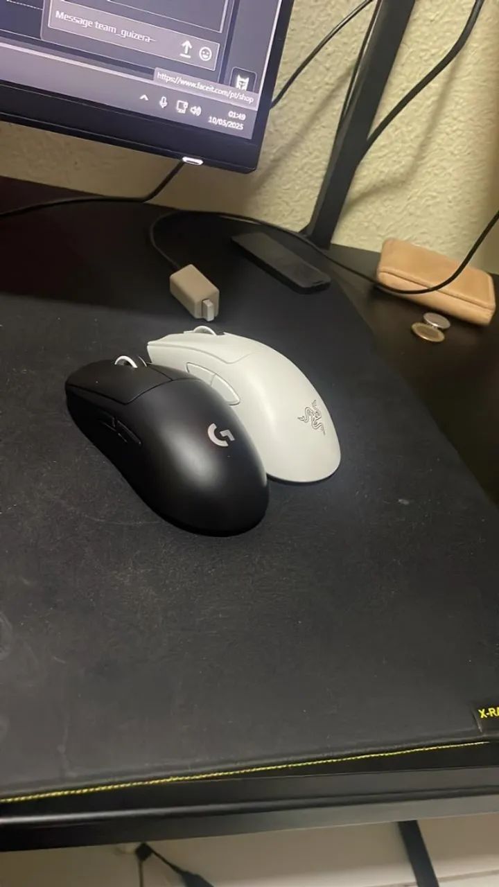 Mouse GPRO Superlight 1