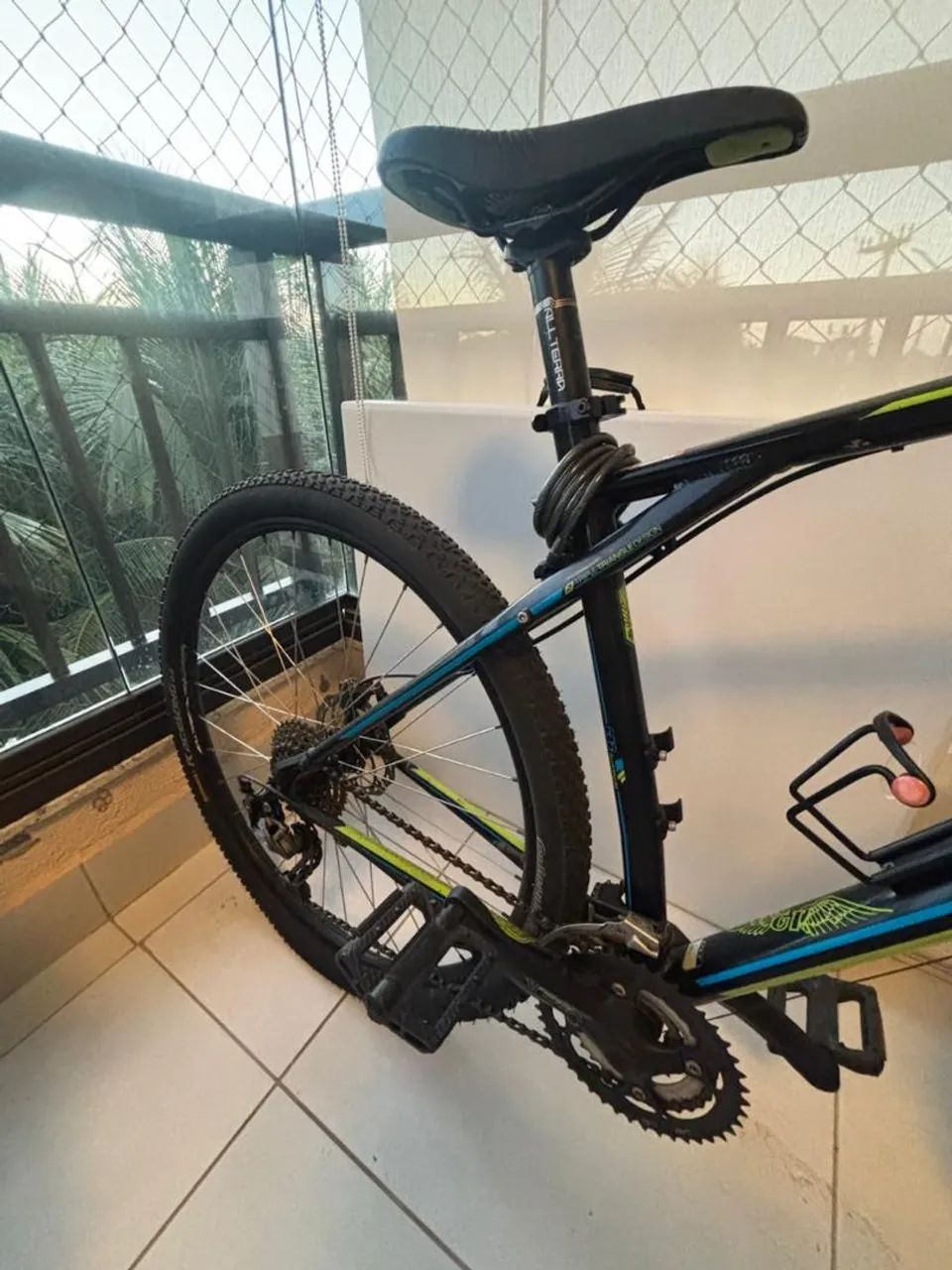 Bicicleta GT Aro 29 - - Foto 2