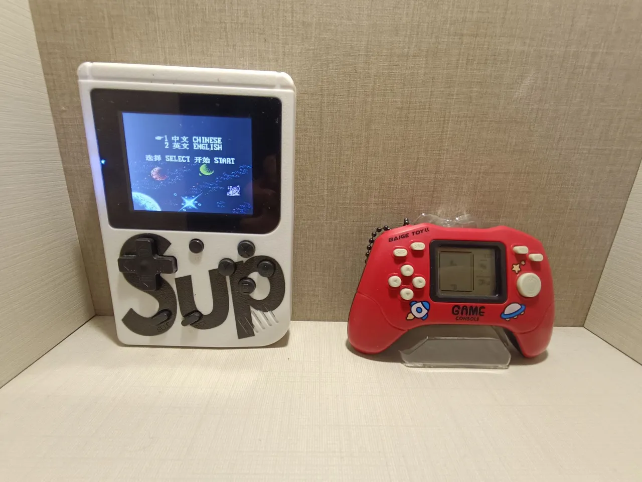 Conjunto Mini console portátil SUP com 400 jogos e mini console de Tetris com 20 fases