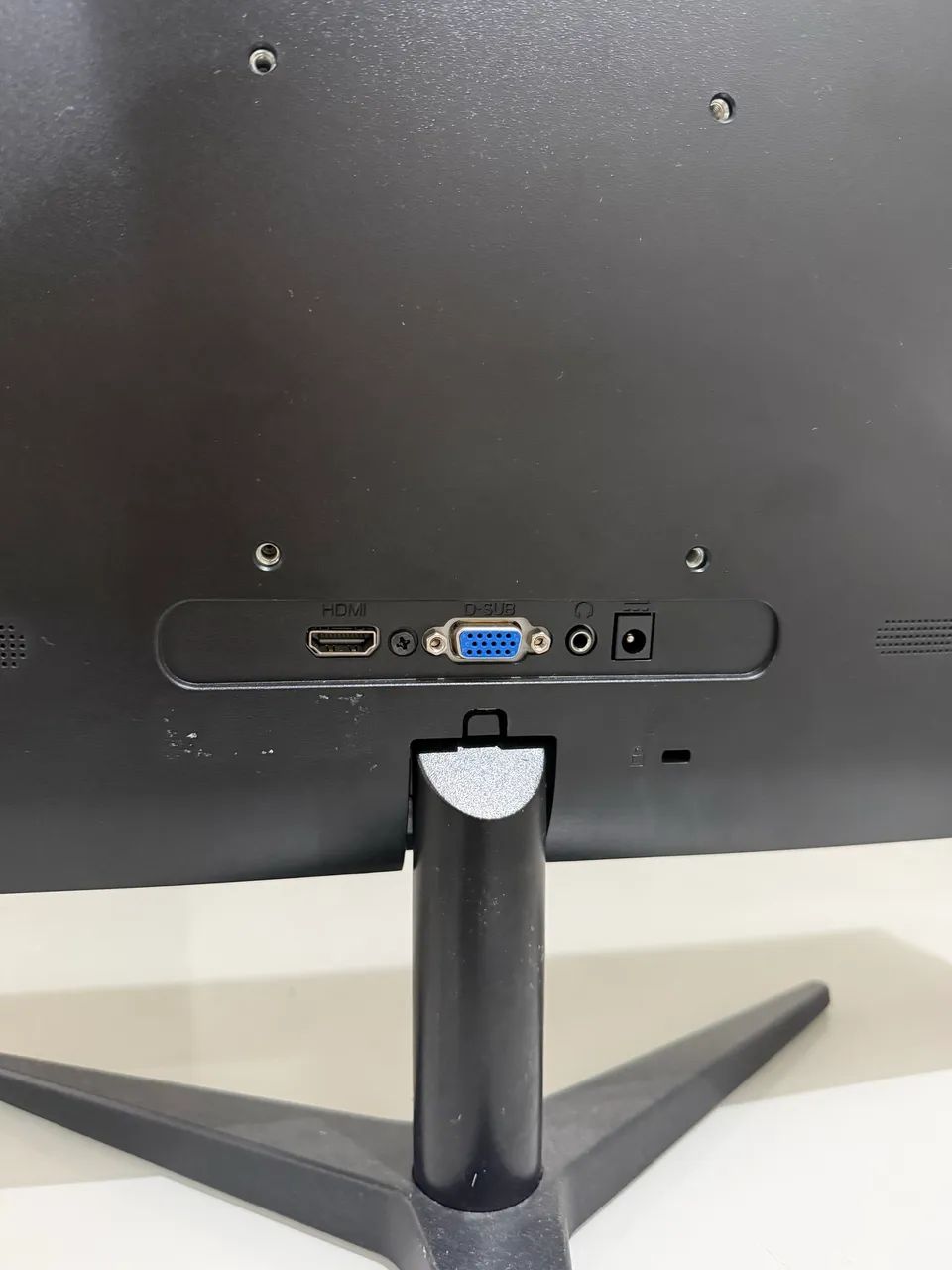 Monitor Aoc DEFEITO - Foto 4