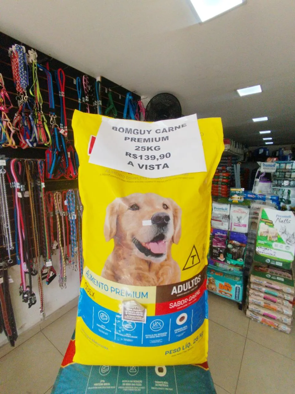 Ração Bomguy Carne Premium 25kg - Adultos