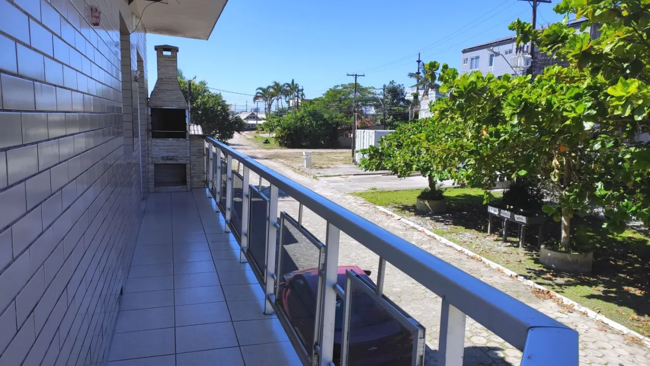 ALUGO POR DIA PRAIA MATINHOS FERIADO 1 DE MAIO DIA DO TRABALHADOR DISPONÍVEL