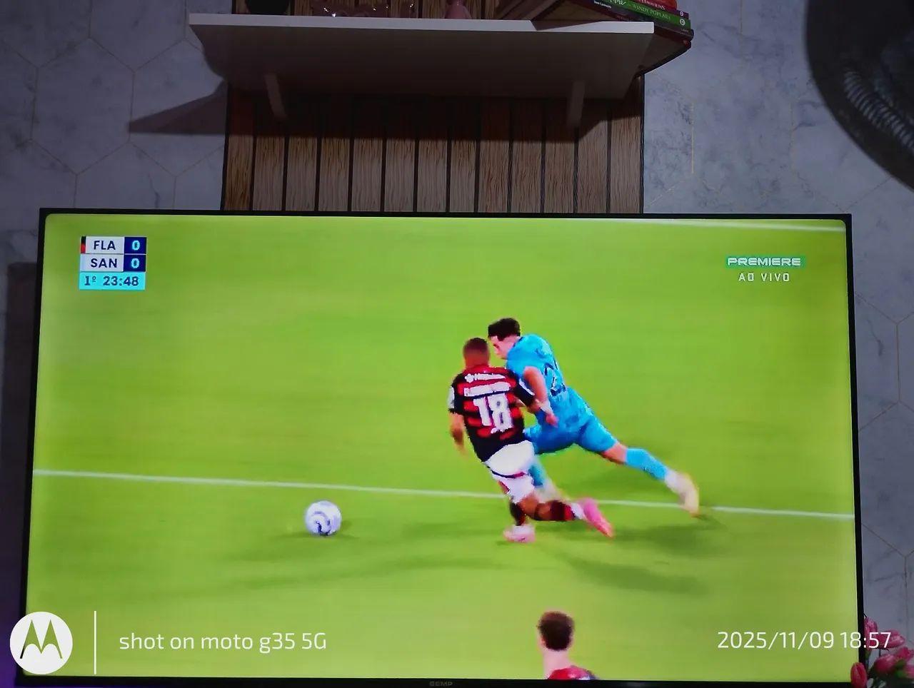 Vendo TV 50 polegadas Semp  - Foto 2