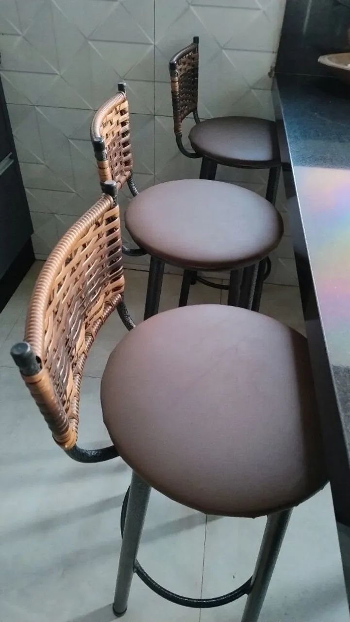 Jogo 3 Banquetas Altas Bistrô 