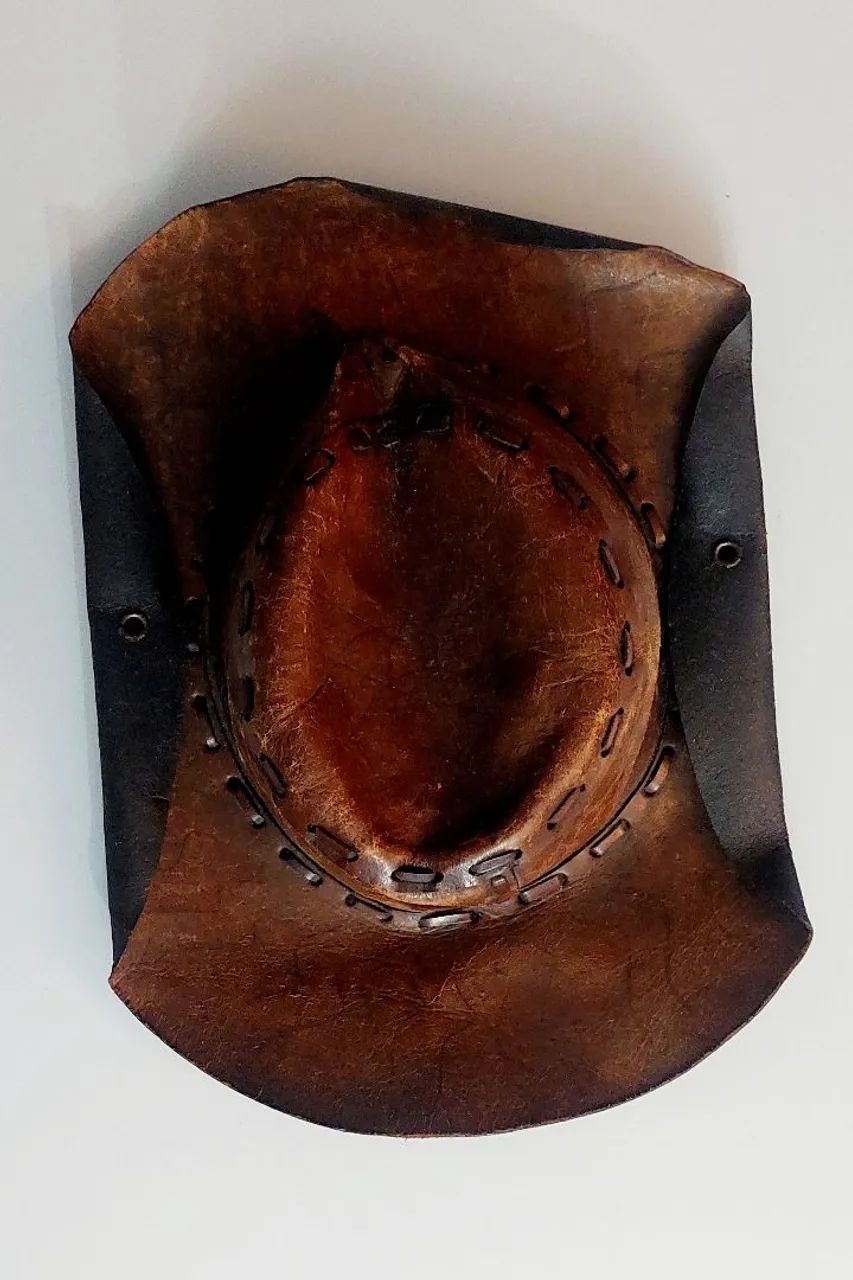 Antigo Chapéu de Couro - Foto 2