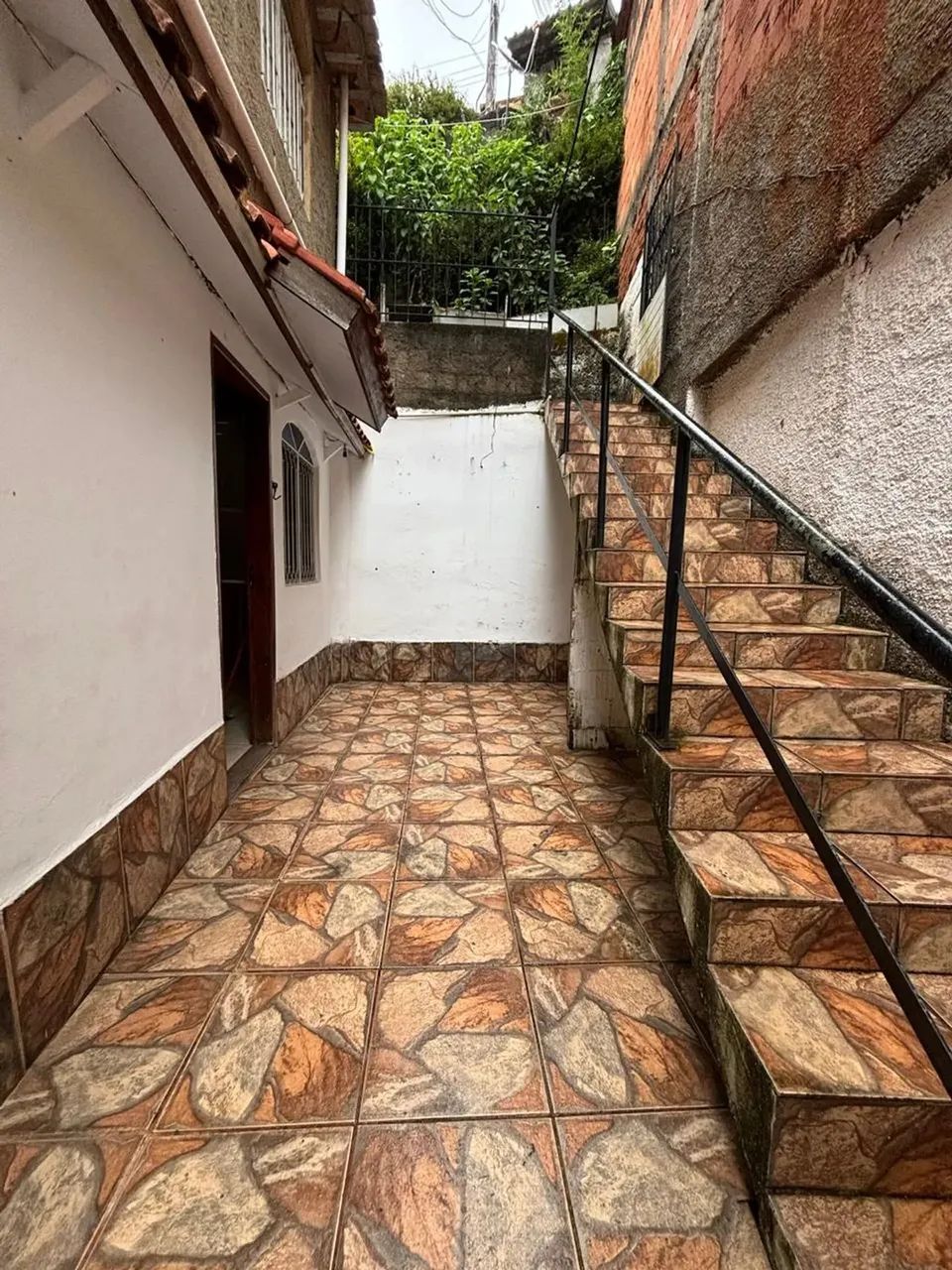 Casa à Venda ou Locação  Chácara do Paraíso  Nova Friburgo/RJ