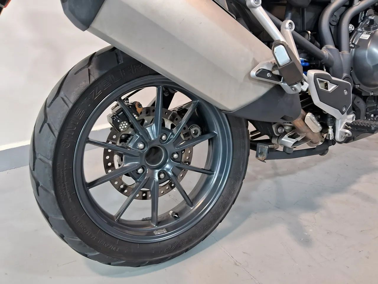 TRIUMPH TIGER 1200 EXPLORER - Foto 10