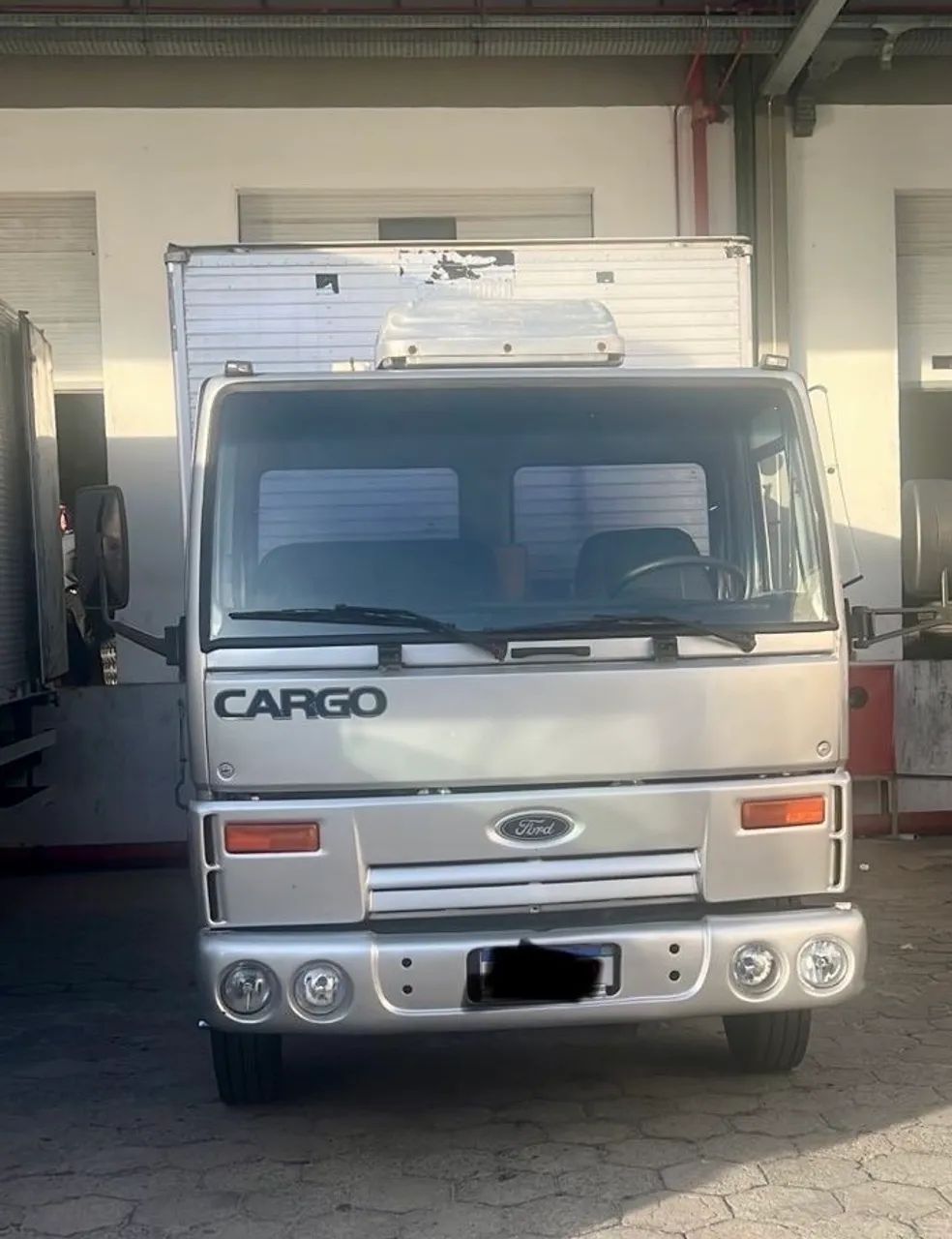 FORD CARGO 815 