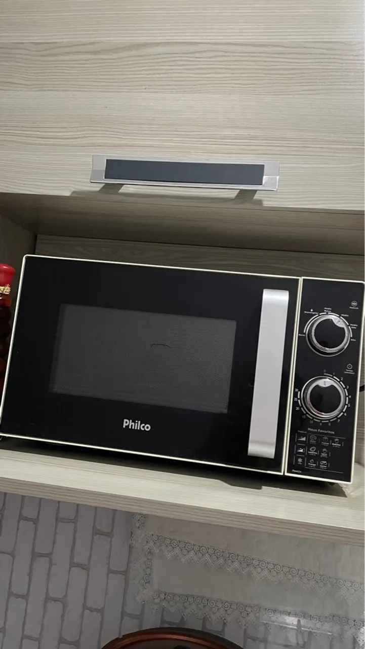 Microondas Philco Preto - com defeito