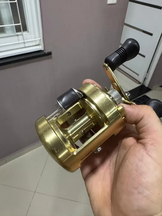 Carretilha de pesca Shimano